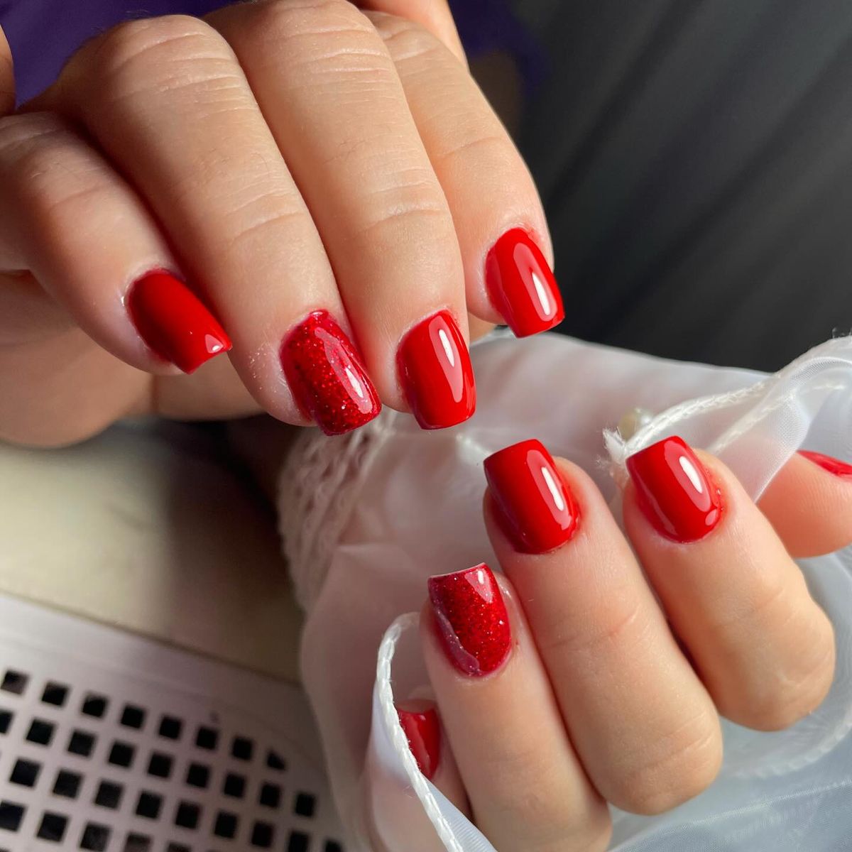 Unhas vermelhas em gel